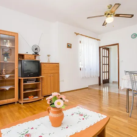 Cekovic Apartman Silo (Krk)