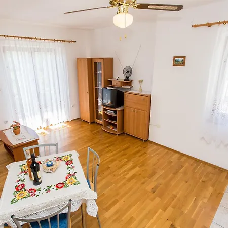 Cekovic Apartman Silo (Krk)