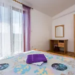 Apartment Cekovic Šilo