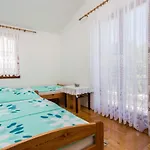 Apartment Cekovic *