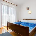 Cekovic Apartment Šilo