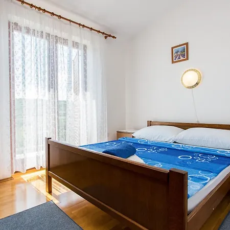 Cekovic Apartment Silo (Krk)